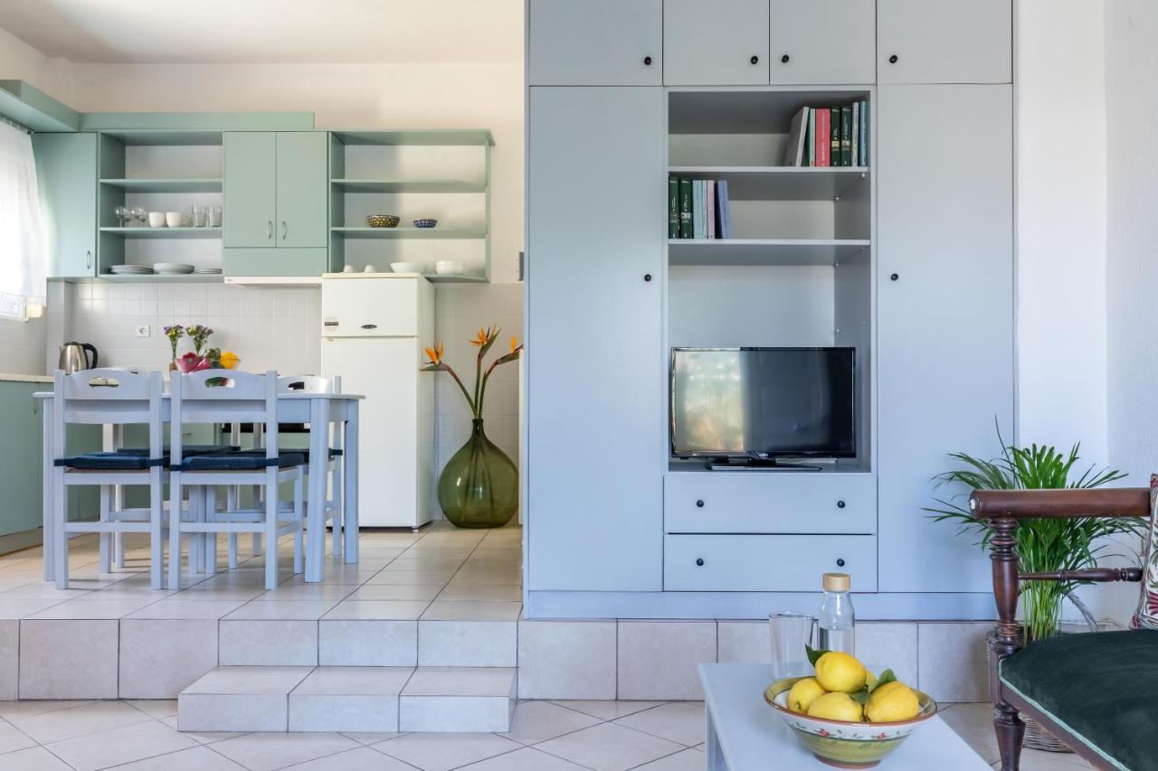 Lithos Apartment *