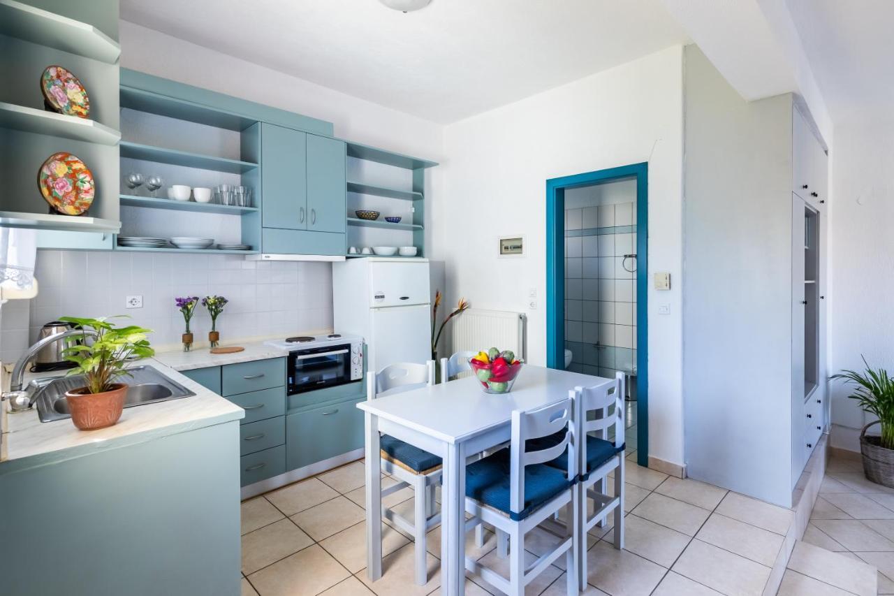 Lithos Apartment *