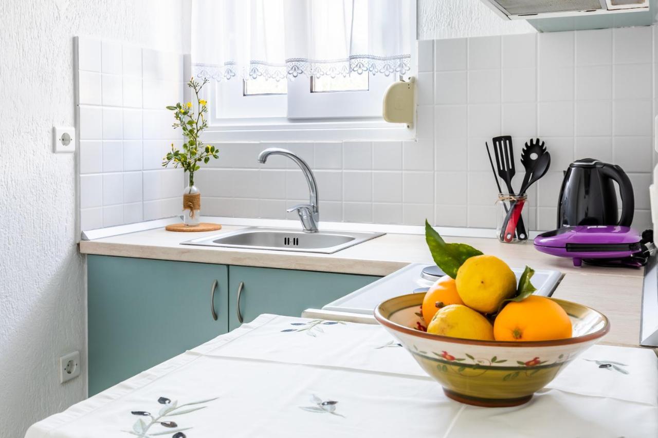 Lithos Apartment Skopelos Town